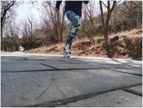 诺诗兰轻便跑步鞋,诺诗兰sky跑鞋评测