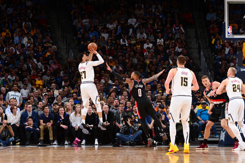 谢谢你们曾经看轻我,谢谢你们曾看轻我