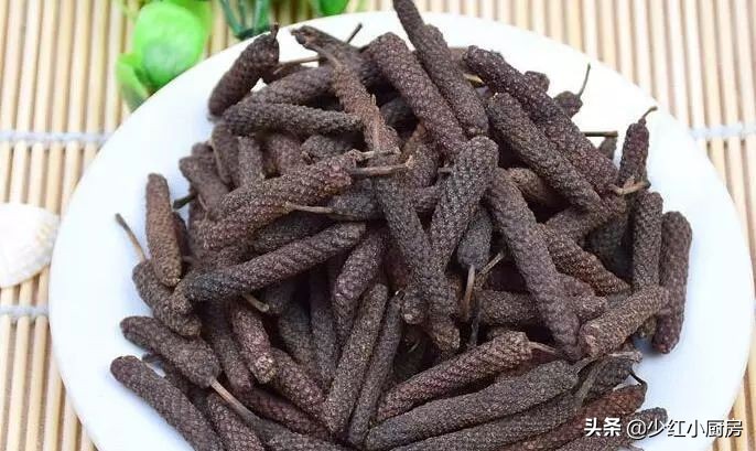 麻辣烫放什么调料增加味道,麻辣烫用什么除麻味