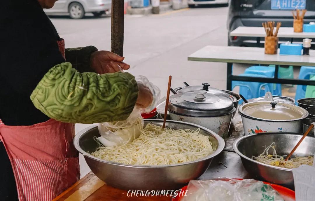 成都新都是一个怎么样的地方,成都一个来了就长胖的城市