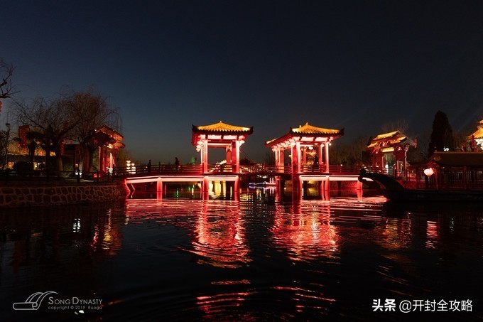 【一画一书览清园】千年汴京城里，做一场灯火阑珊的东京华梦