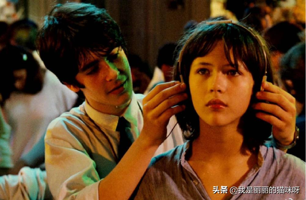 苏菲玛索:法兰西玫瑰,长着初恋脸,未婚却跟二任恋人生了孩子