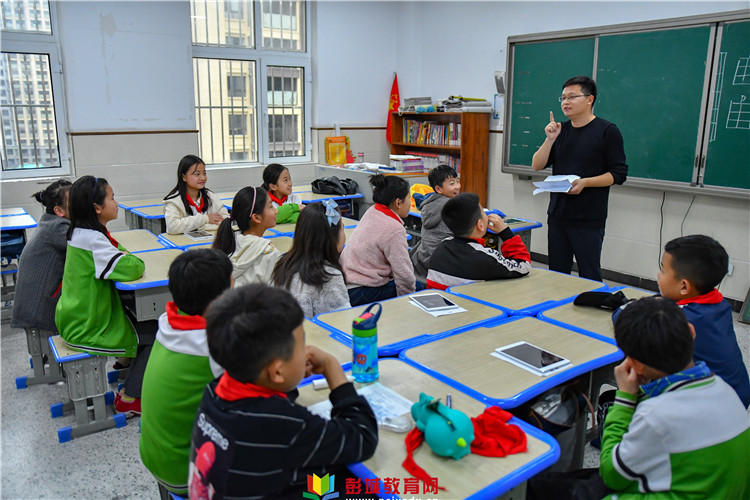 观摩·思考‖省小学信息技术优质课评比暨教学观摩在云兴小学开幕