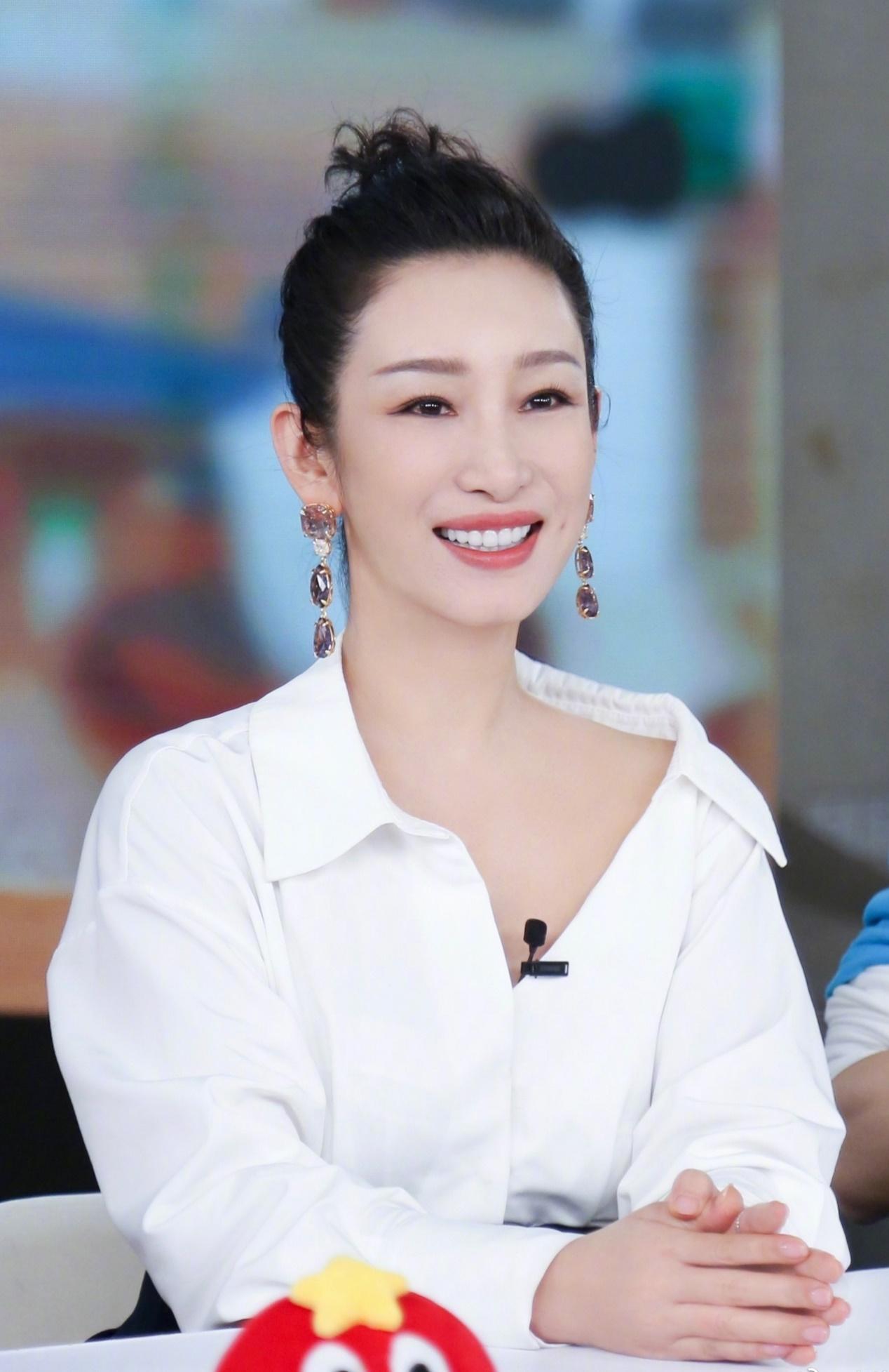 秦海璐澄清,秦海璐承认整容真的吗