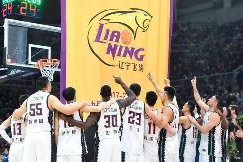 艾伦哈德森连续得分辽宁男篮,郭艾伦赵继伟现身辽宁男篮