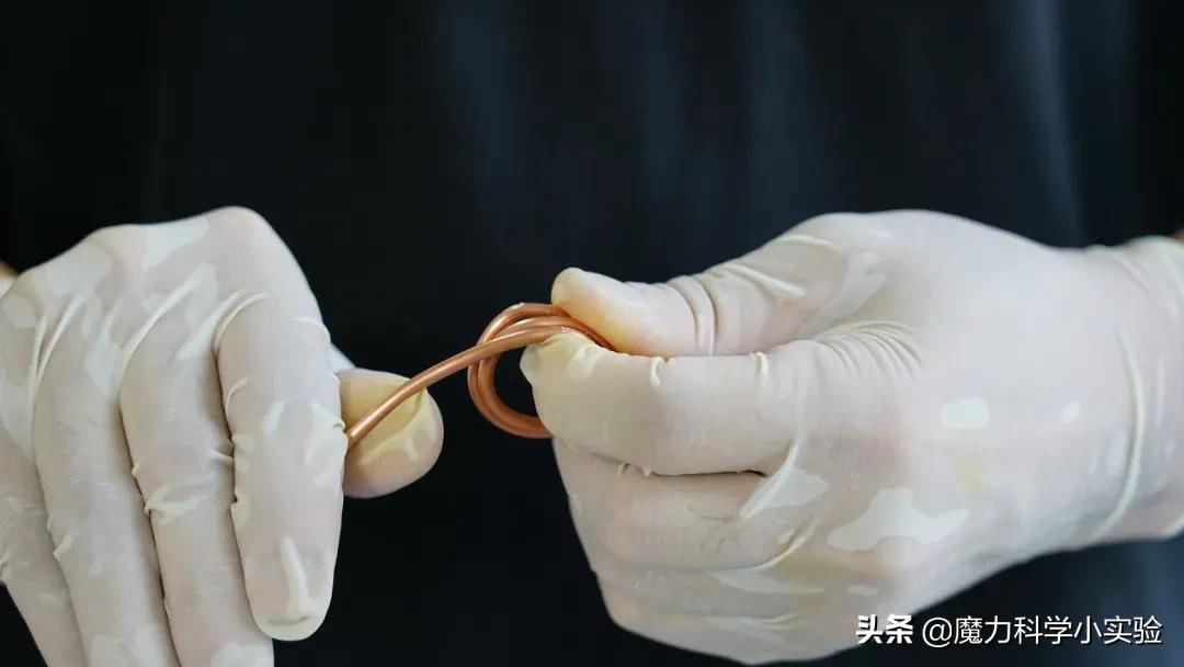 魔力科学小实验冰块会被切断吗,魔力科学小实验连锁反应