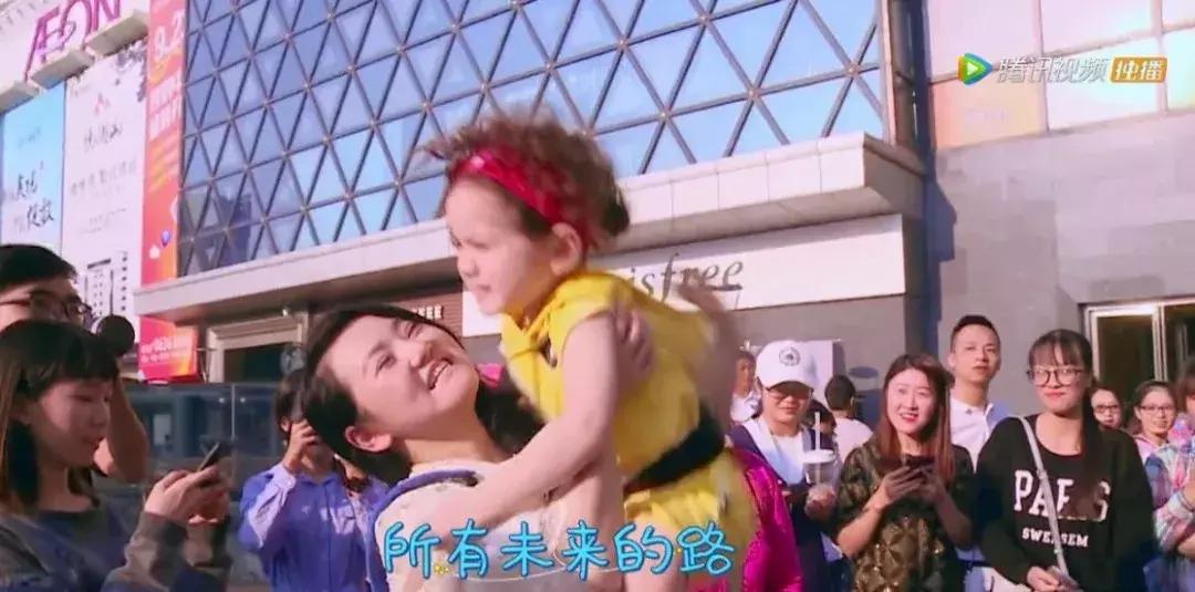 周星驰赵薇光头,赵薇周星驰完整视频