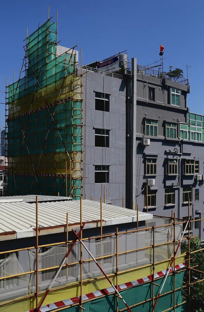 深圳花了17个月，“赶走了”居住在千年古城里的30000人