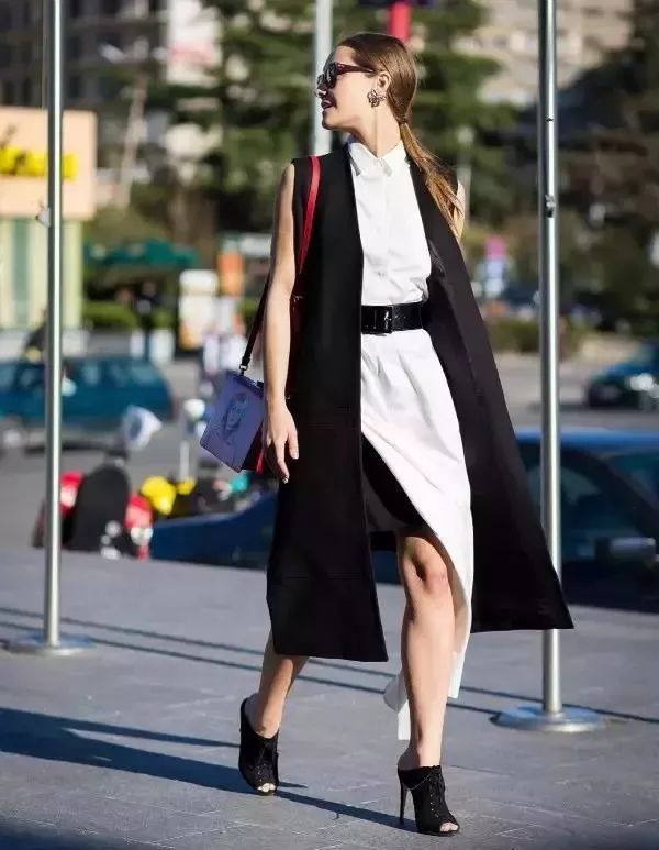 轻熟风休闲外套穿搭女高级感,马甲外套穿搭小香风