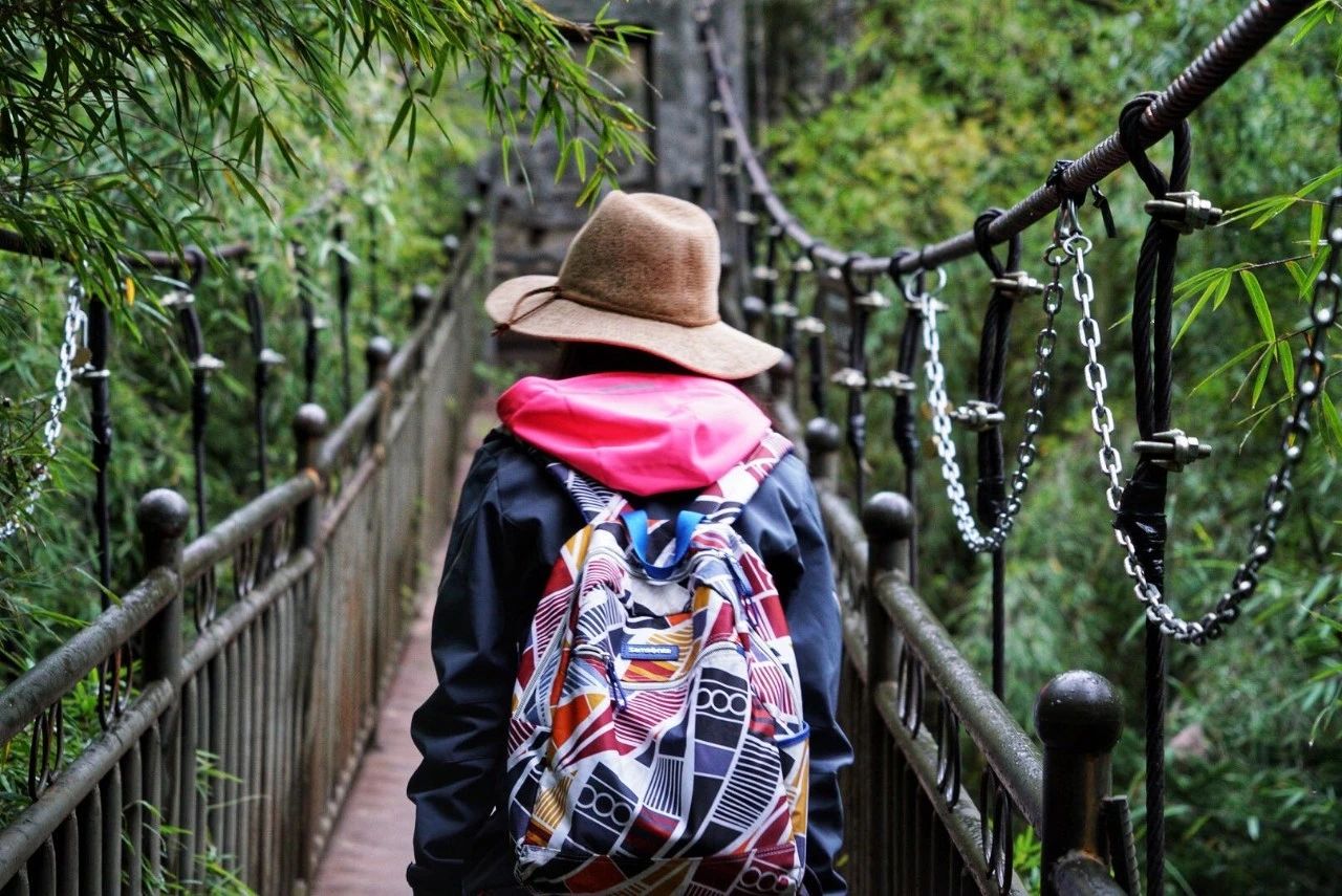 中性风包包大容量推荐,中性风大容量包包