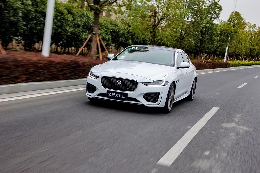 捷豹xel和宝马3系测评,暴力绅士捷豹xel