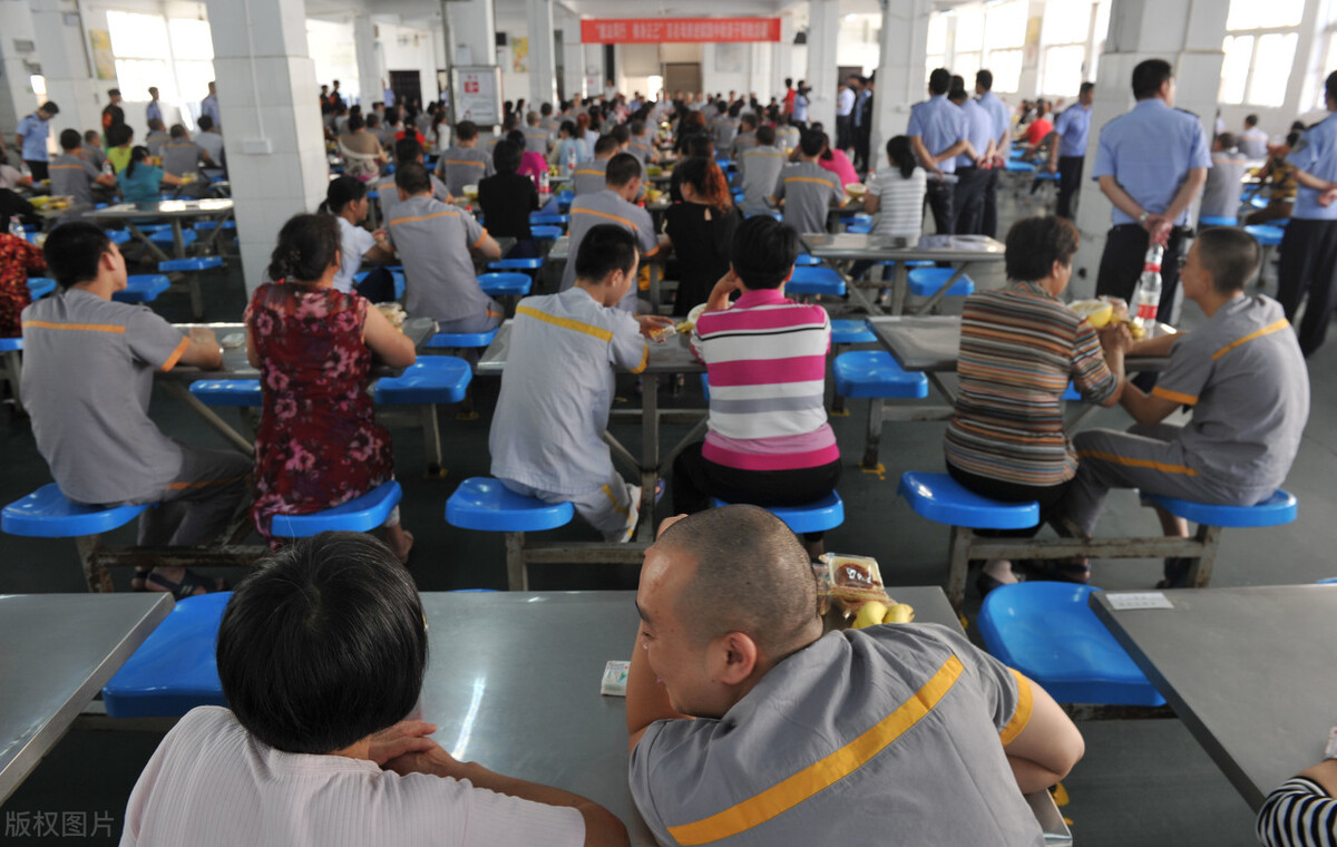 服刑人员可以一直会见吗,不是直系亲属能会见服刑人员吗