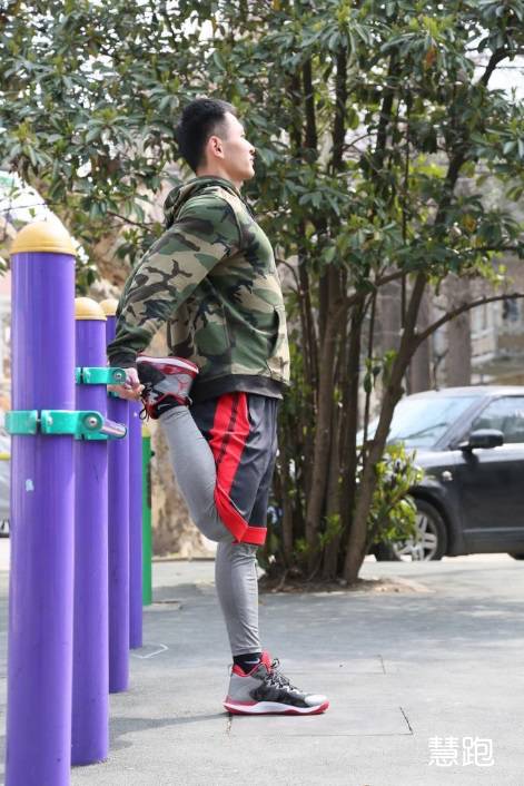 5公里跑后拉伸动作,跑后拉伸详细教程