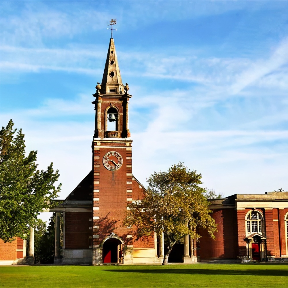 浼︽暒鐨囧澶у瀛﹂櫌浠嬬粛,浼︽暒鐨囧澶у