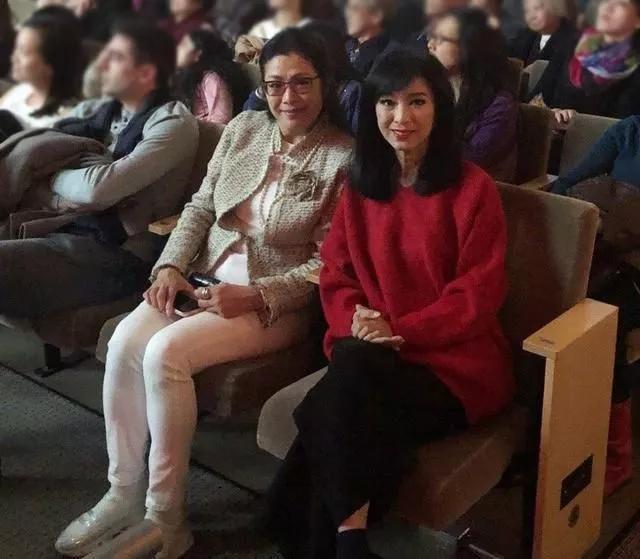 说好的不老女神，怎么生图就崩了？