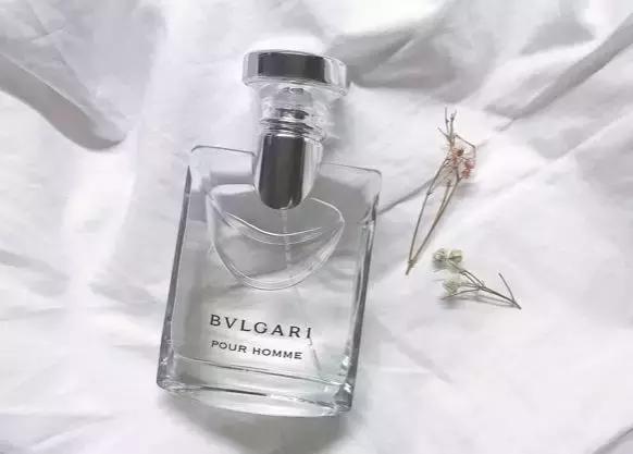 男香推荐入手,春夏必买的10款男装