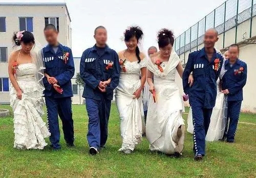 监狱服刑怎么离婚,监狱服刑人员离婚详细流程