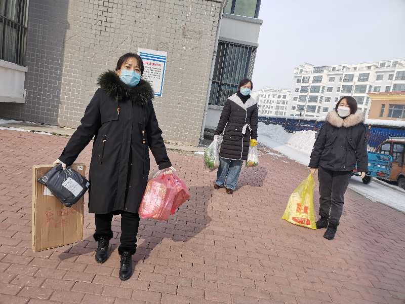 她们顶起金都战疫一片天