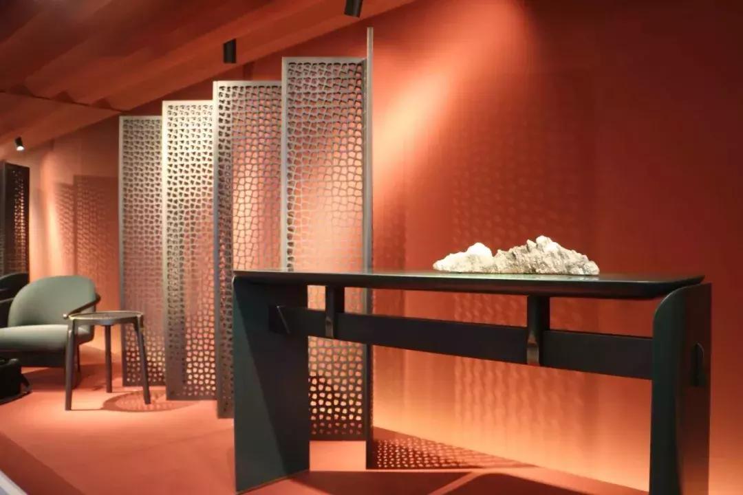 都是买不起的家具，为什么还是要去逛设计上海展