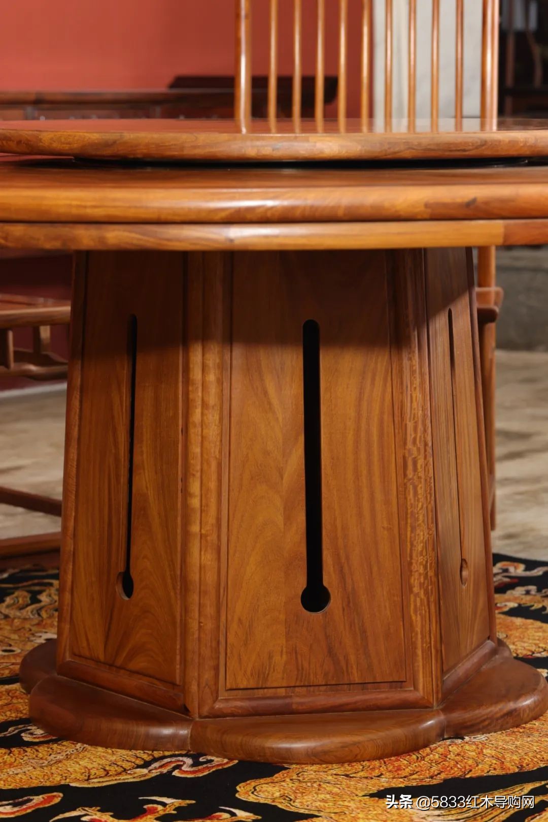 便宜红木新中式圆餐桌,雕花圆形组合中式红木餐桌