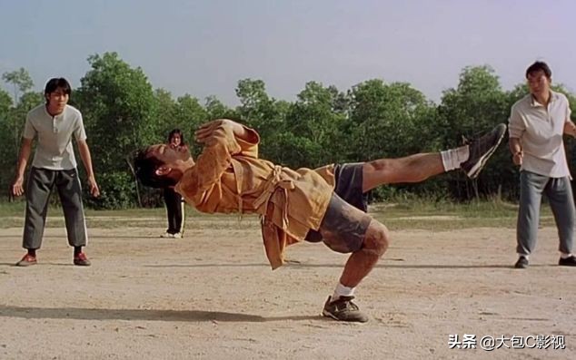 周星驰少林足球到底有多牛,周星驰拍少林足球时多少斤