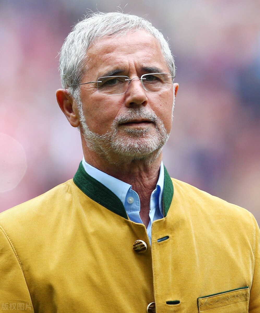 为什么盖德穆勒不能称为球王,足球巨星盖德穆勒几号