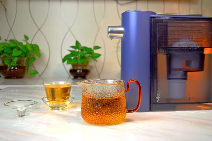 什么样的水适合长期饮用,什么纯净水适合长期饮用