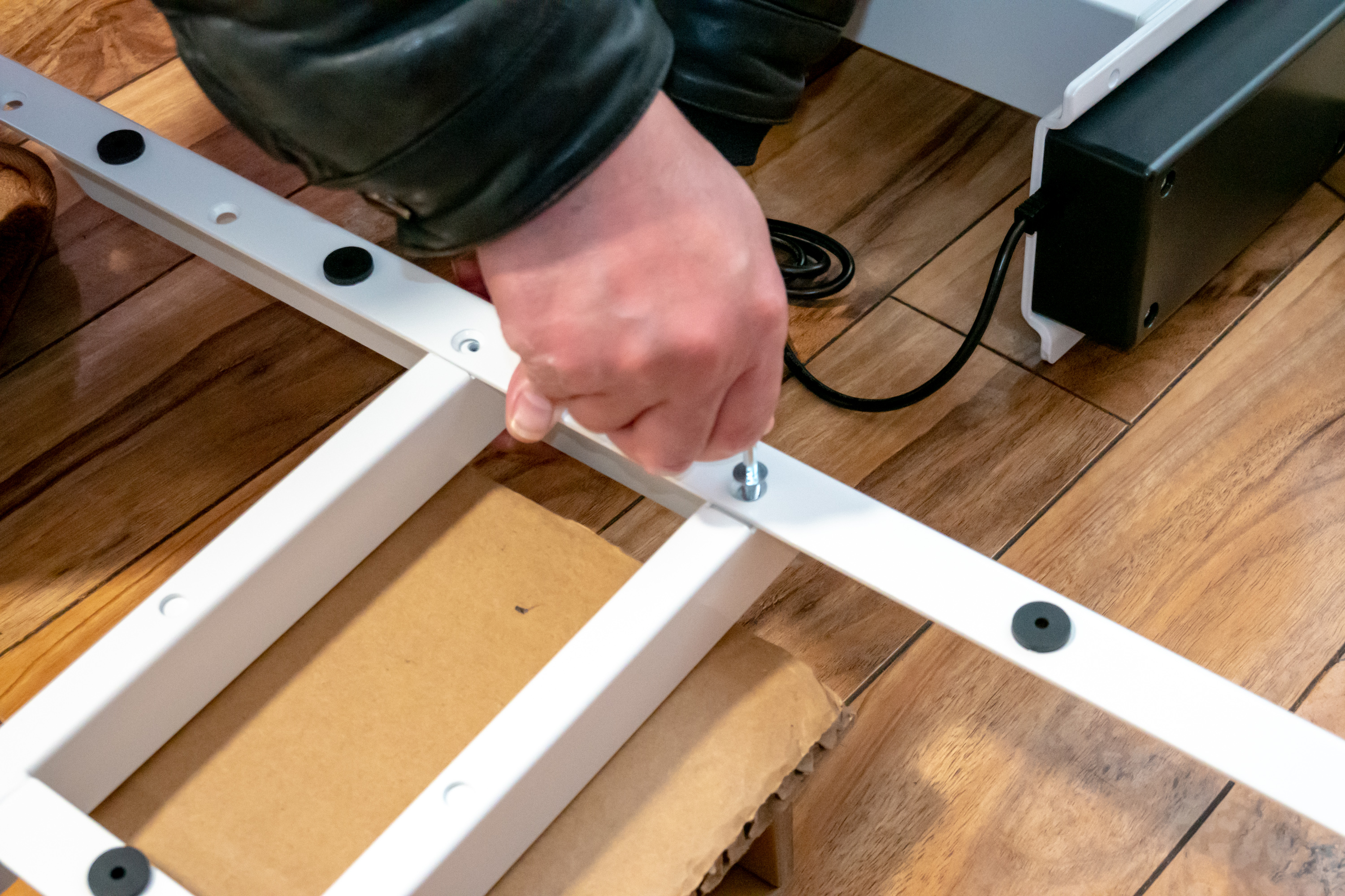 打造理想的居家办公环境:乐歌升降桌/台+明基灯具晒单