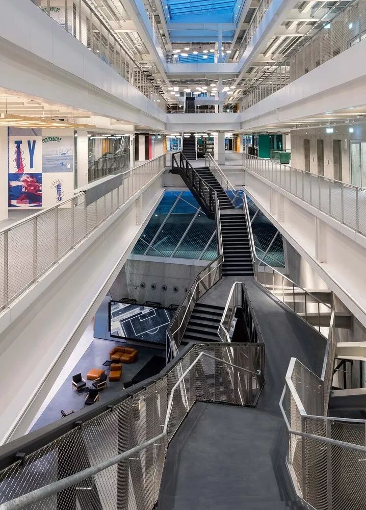 adidas总部航拍,adidas官方总部