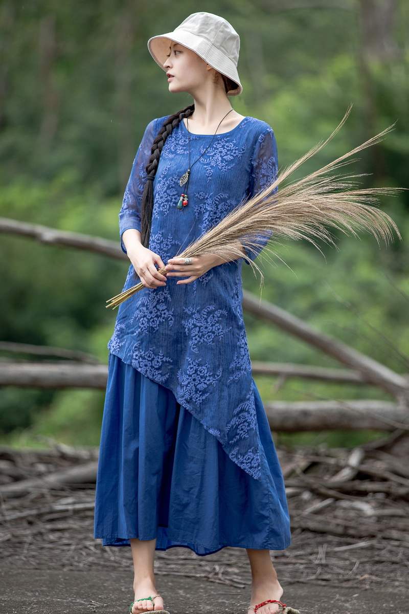 用优雅大方的棉麻风连衣裙作母亲节礼物，至真、至诚、至爱