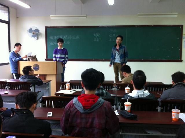 准大一竞选班委,准大一学生应该做什么