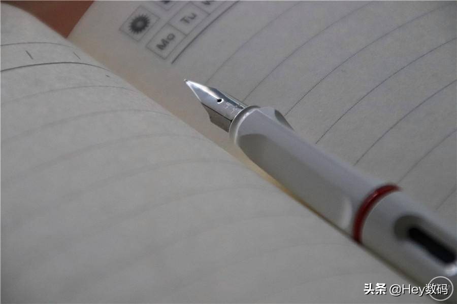 凌美钢笔墨囊是多大口径,凌美钢笔限量版春夏秋冬