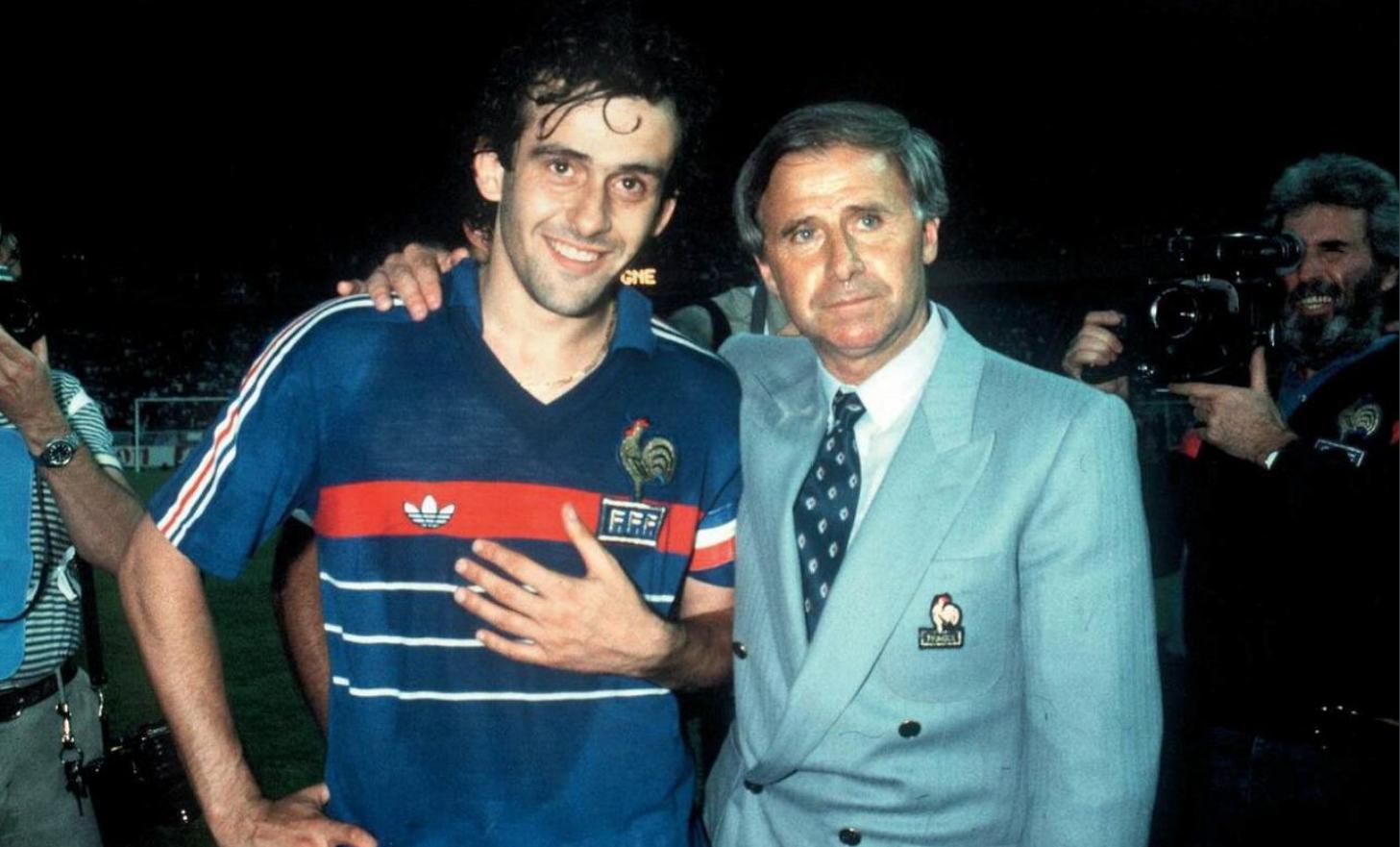 尤文图斯历史操作,斑马尤文图斯