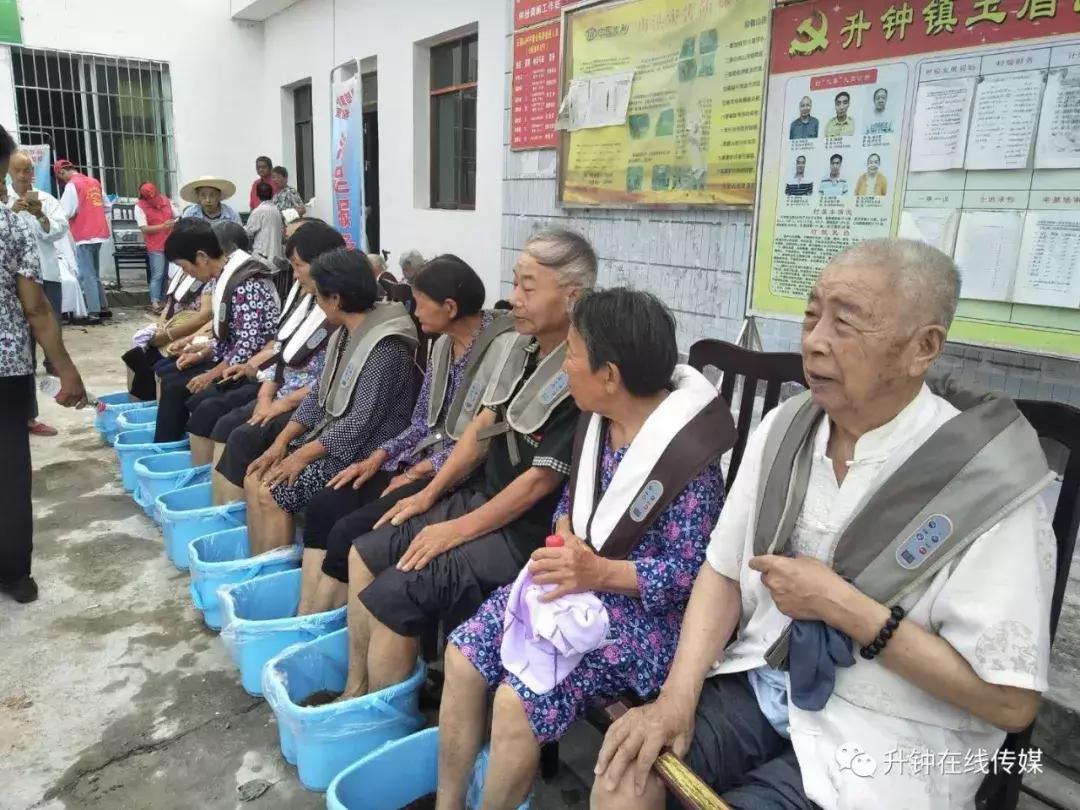 升钟镇玉眉山村,玉眉山村