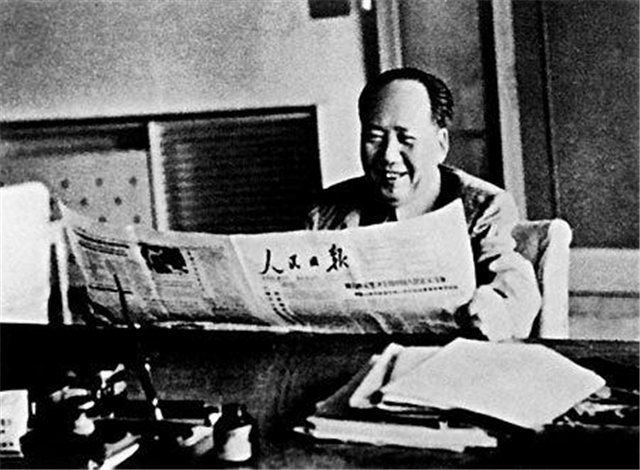 1949年，毛主席当选主席时缺了一票