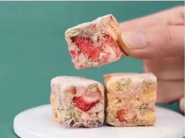 日销5000盒，天天断货！刷爆魔都吃货圈的曲奇，现在免费请你吃！