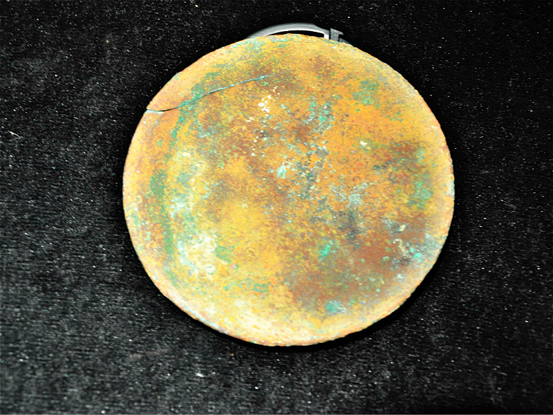 一枚鸾镜一段情——鸾镜为何会成为唐朝女性的情感生活载体