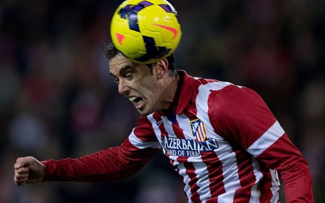 c罗和贝利谁进球最多,c罗梅西马拉多纳贝利进球对比图