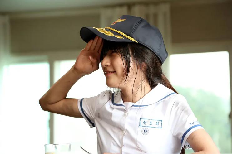 *恋虐**女警和被虐女孩，谁才是怪物