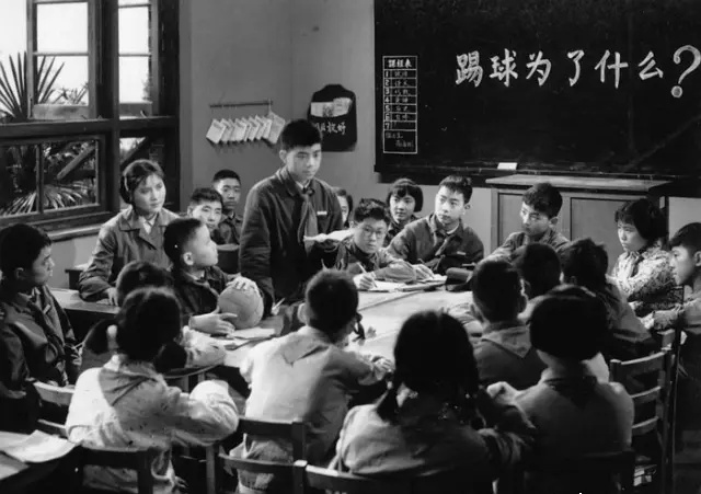 老电影小小足球队,六十年代老电影小飞虎队