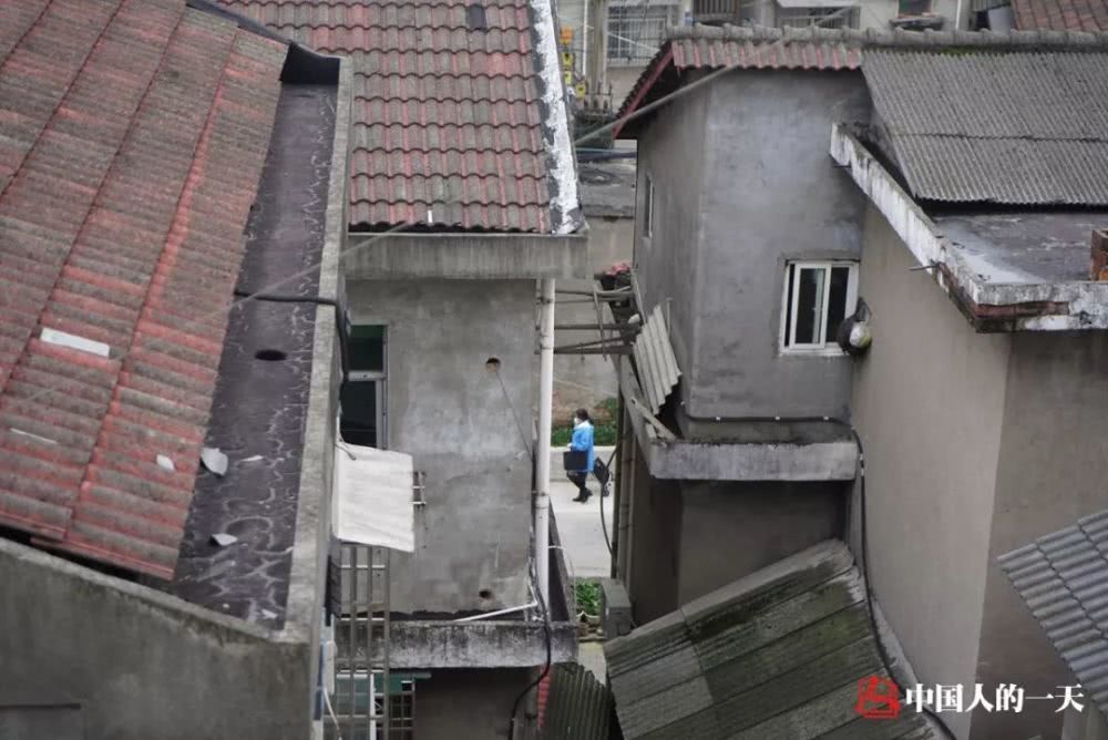 发烧37.9度，我从武汉回家过年，被爸妈关了一个月