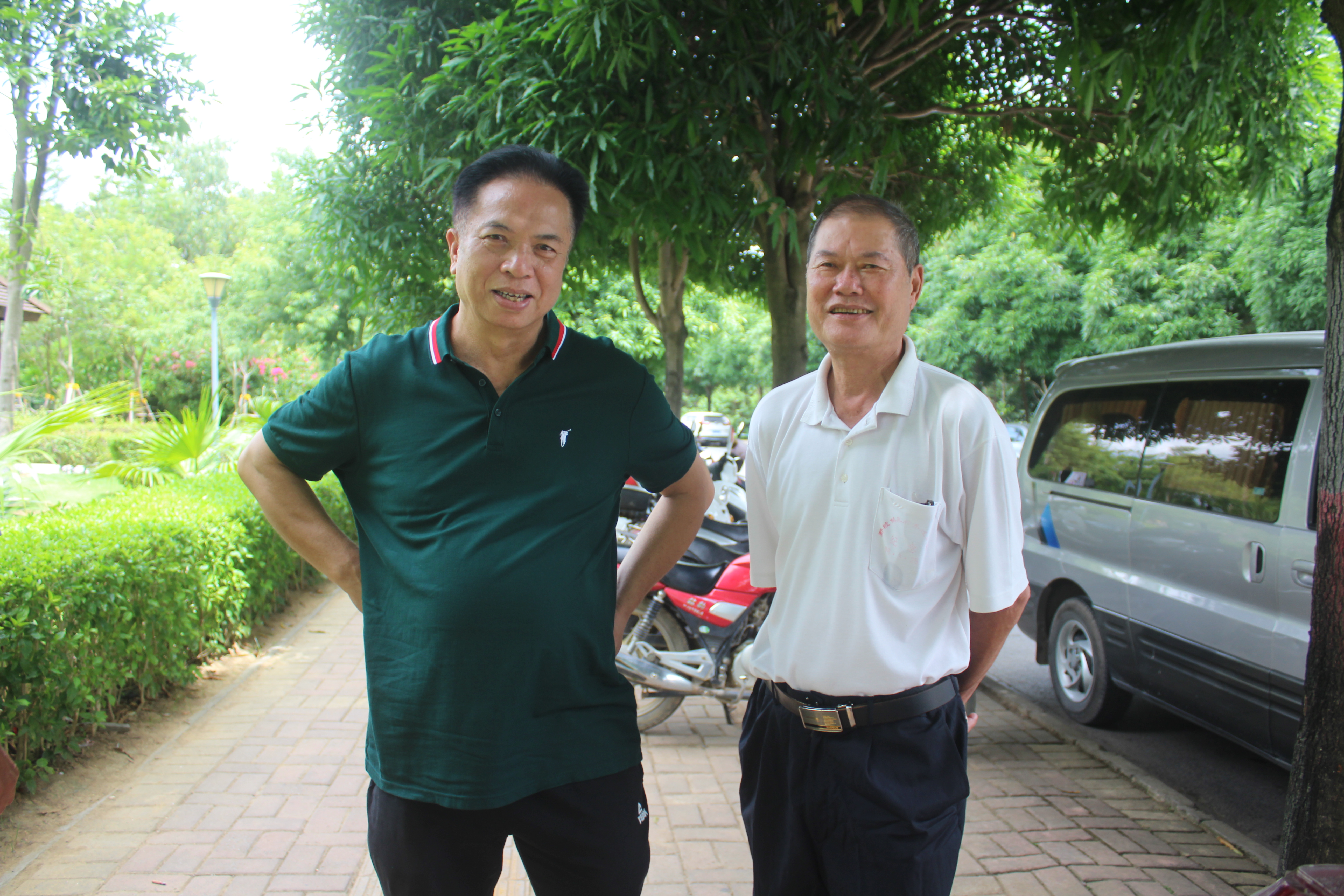 走进广空岁月永恒——地空导弹六团与四五八医院战友庆“八一”