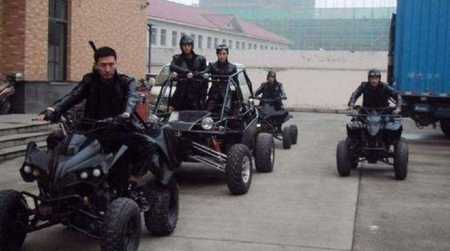 战甲启动音效,战甲轰鸣战机