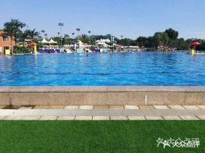 清爽水上乐园,京城四大水上乐园比较