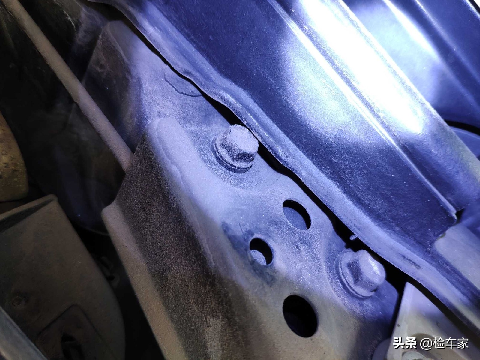 开了5年的14代丰田皇冠价格,15年车龄的丰田皇冠值得购买吗