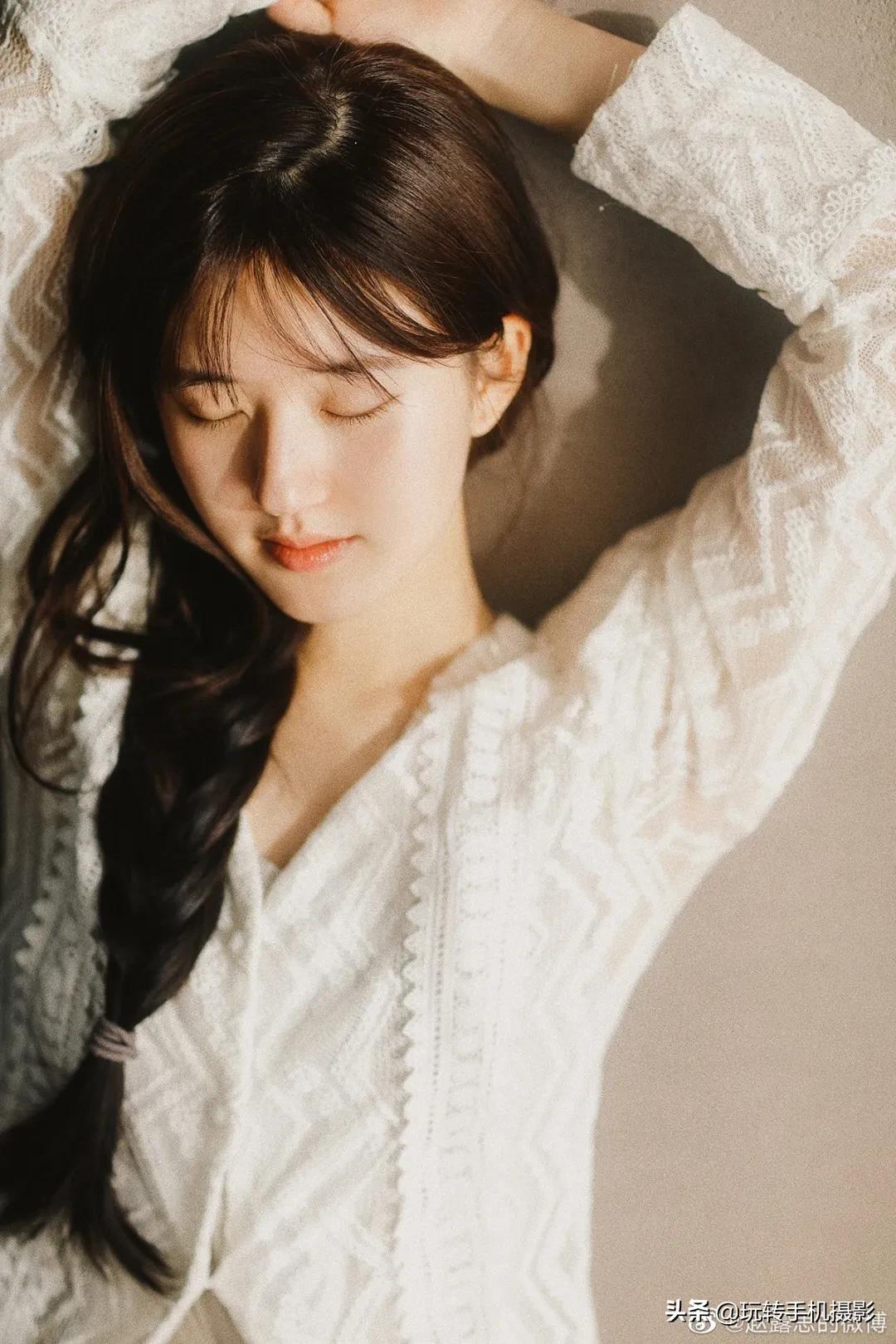 跟着赵露思学发抖音,和赵露思学拍照姿势