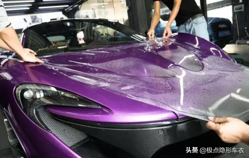 为什么贴了车衣洗车后有水渍,贴上隐形车衣怎么洗车