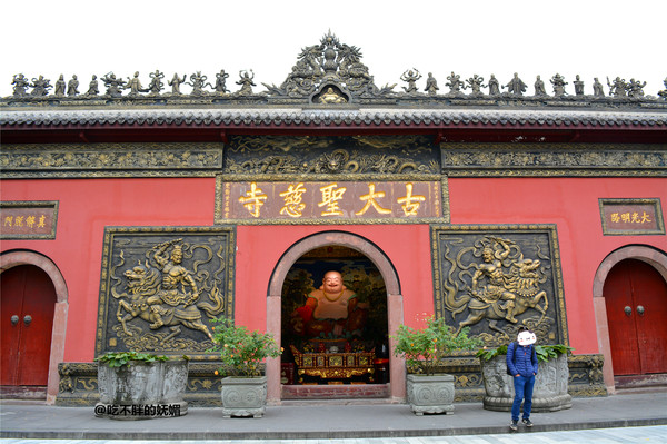 吃货夫妻结婚2周年，去成都逛吃逛吃，3天花了5600元~