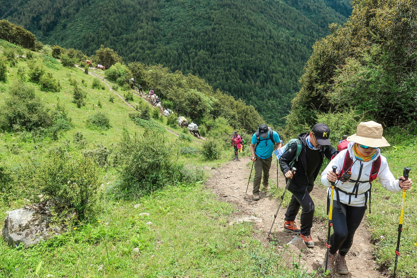 距离成都最近的户外天堂，这里比瑞士、阿尔卑斯还美