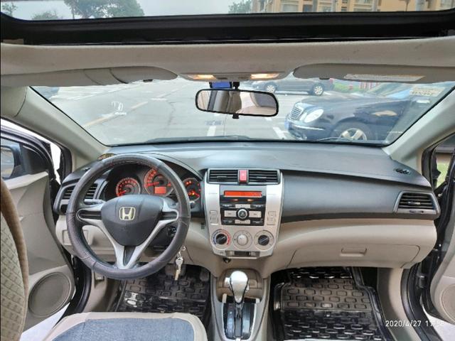 锋范2009款1.8自动挡大不大,2010本田锋范1.8自动挡怎么样